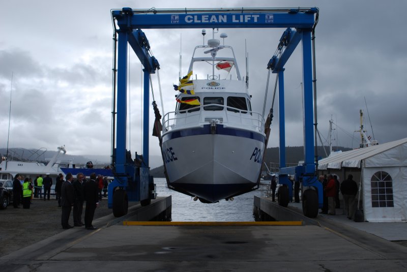 Boat lifted in the Cleanlift Marine yard at Prince of Wales Bay